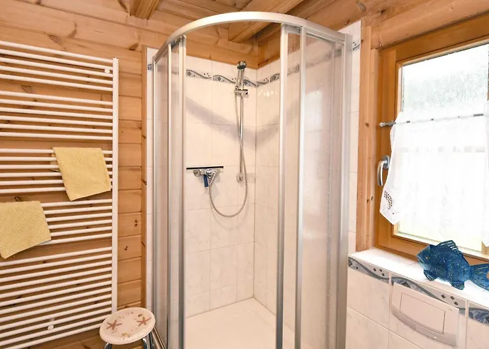 Und Waldhaus Ostseeperle Tatil Evi Baabe